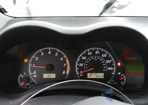 2013 Toyota Corolla Le z USA, uszkodzony, nr VIN 5YFBU4EE1DP112925